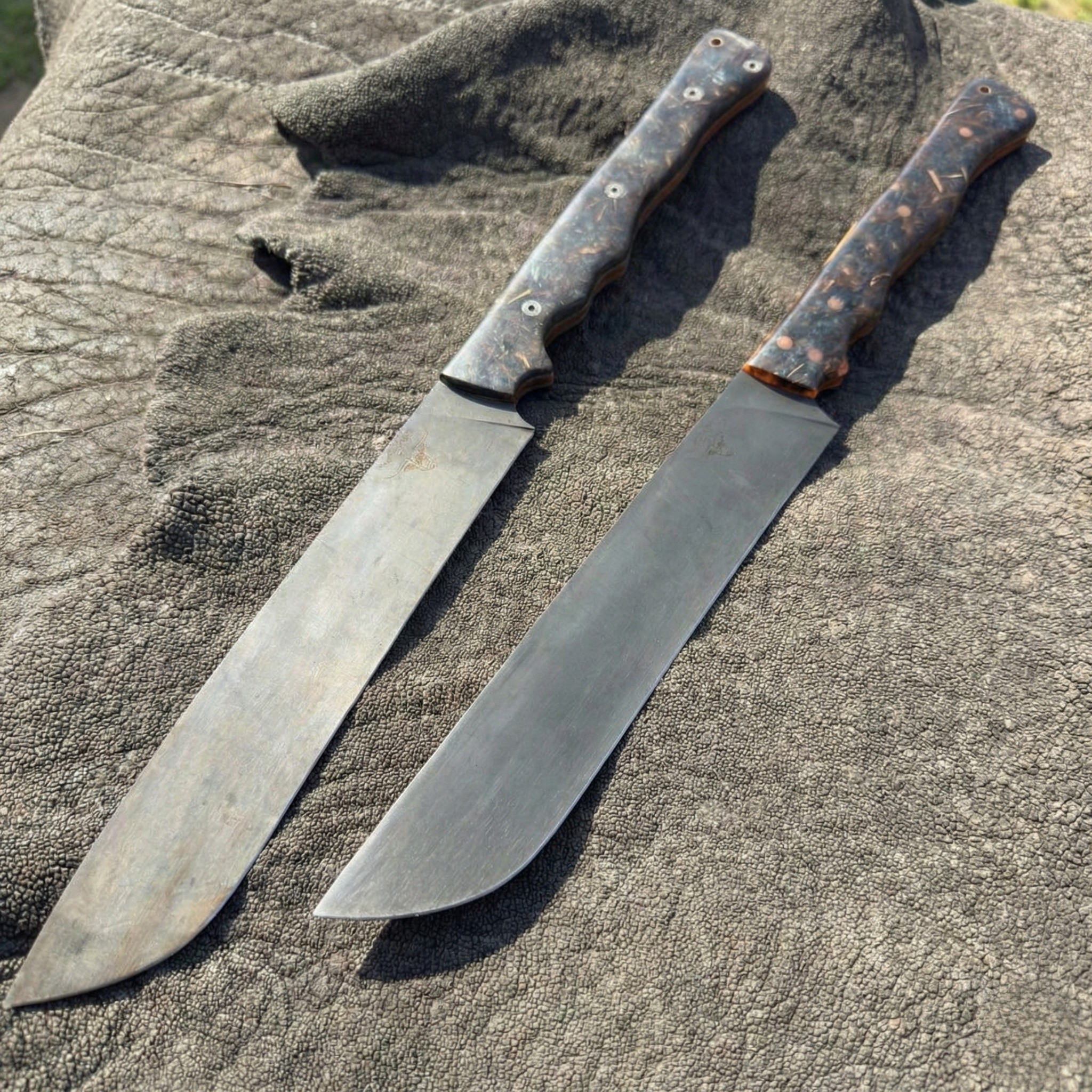 Karamojo (Double Handle)